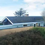 度假居 Beachfront Family Retreat - By Traum Næs