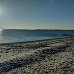 Beachfront Family Retreat - By Traum *