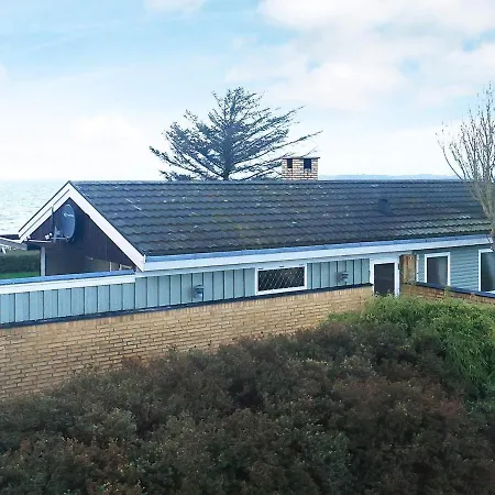 Ferienhaus Beachfront Family Retreat - By Traum Næs