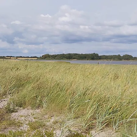 Beachfront Family Retreat * Naes (Funen)